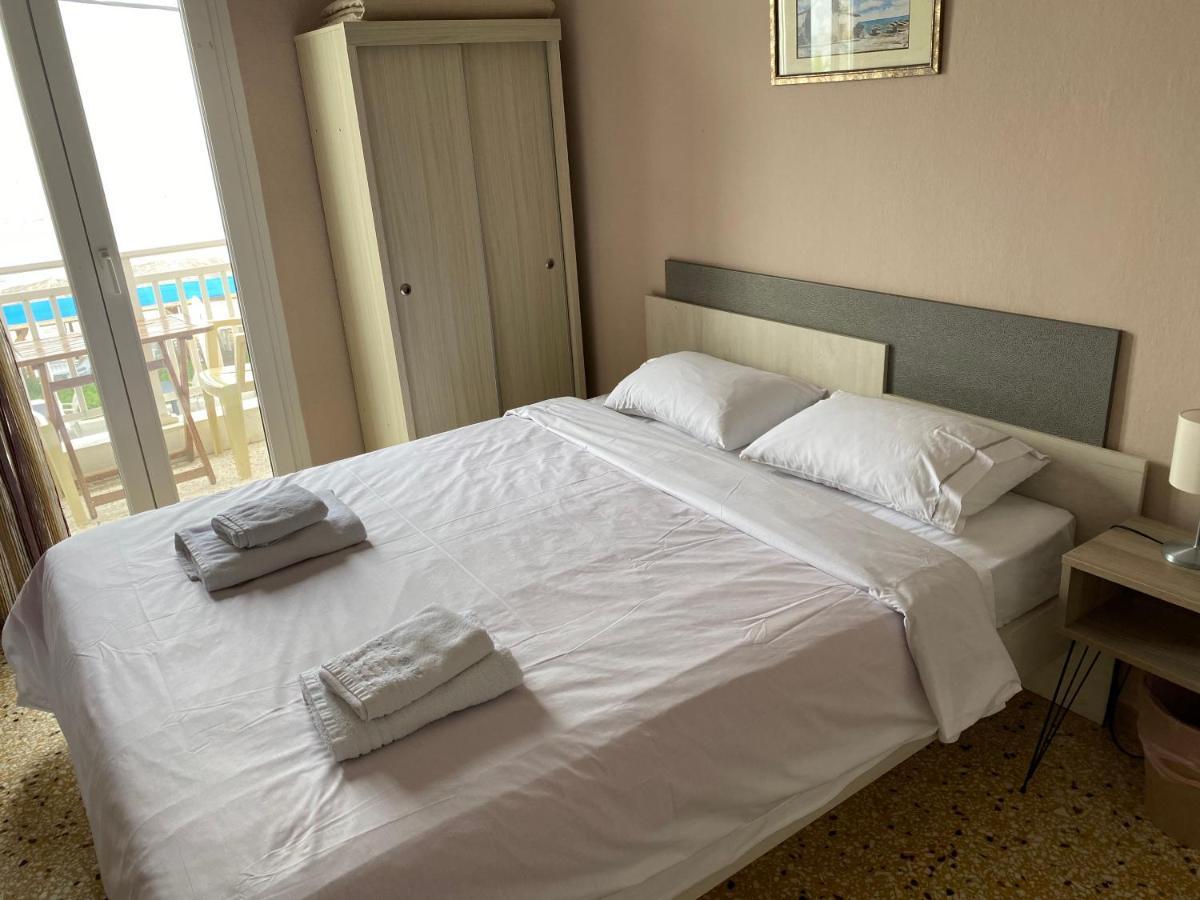Sunset View Rooms Agia Triada  Zewnętrze zdjęcie