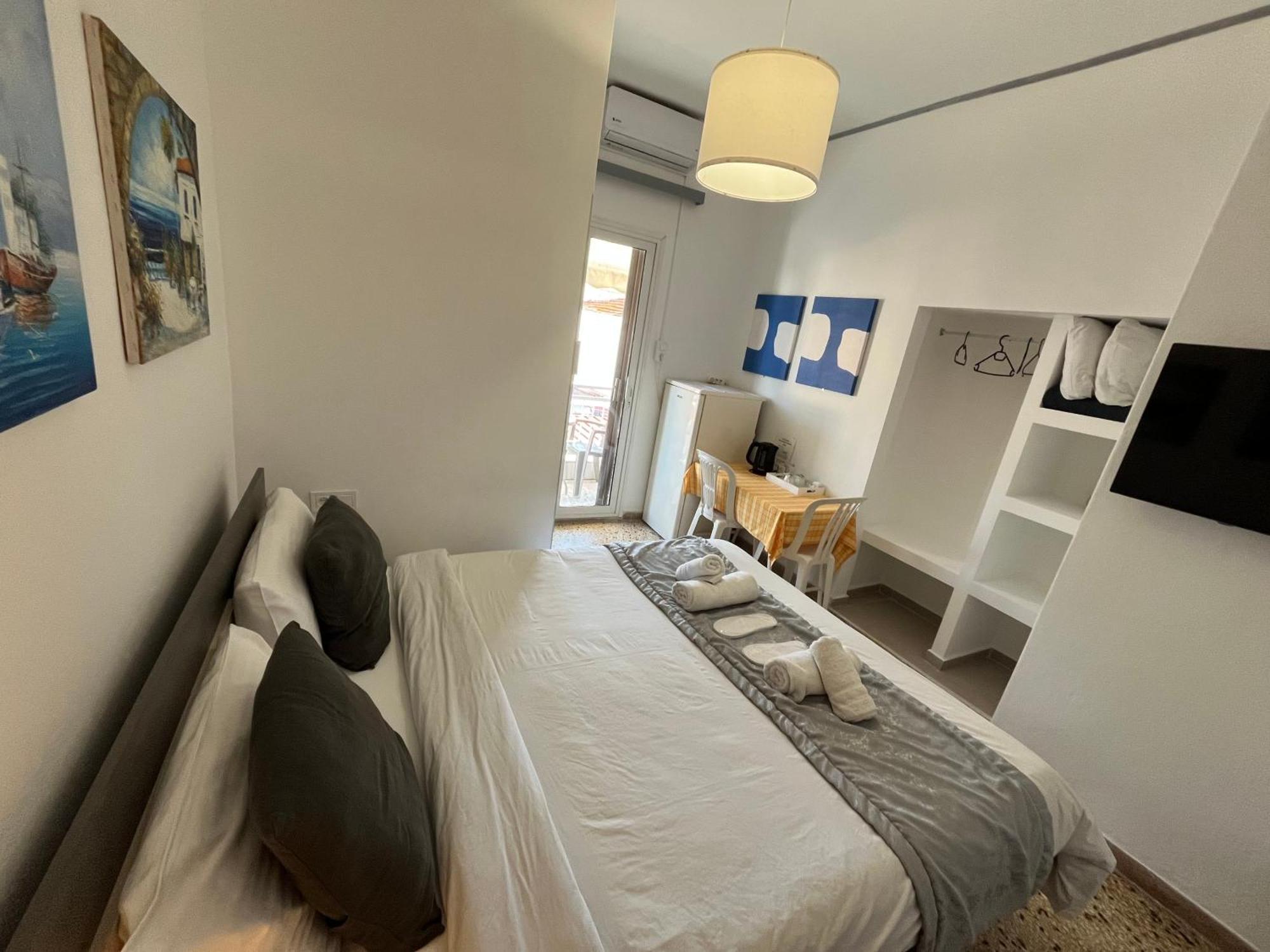 Sunset View Rooms Agia Triada  Zewnętrze zdjęcie